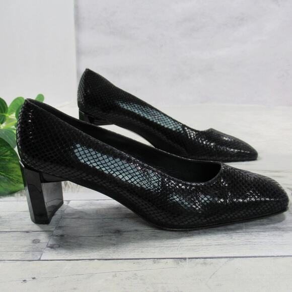 STUART WEITZMAN Vintage Black Snakeskin Embossed Pumps Women’s Size 8.5 - Picture 4 of 12